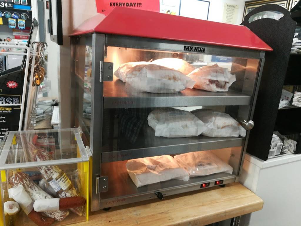 Memorial Beach Market | restaurant | 28 Healdsburg Ave, Healdsburg, CA 95448, USA | 7074339073 OR +1 707-433-9073