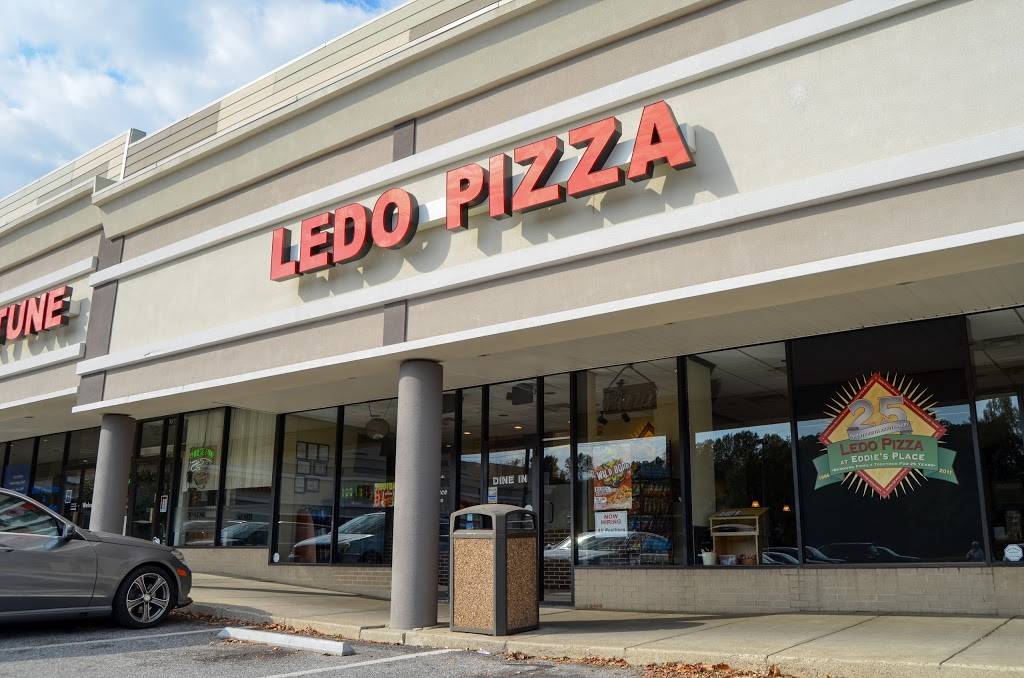 Ledo Pizza | meal takeaway | 1286 Rt 3 South, Crofton, MD 21114, USA | 4107215200 OR +1 410-721-5200