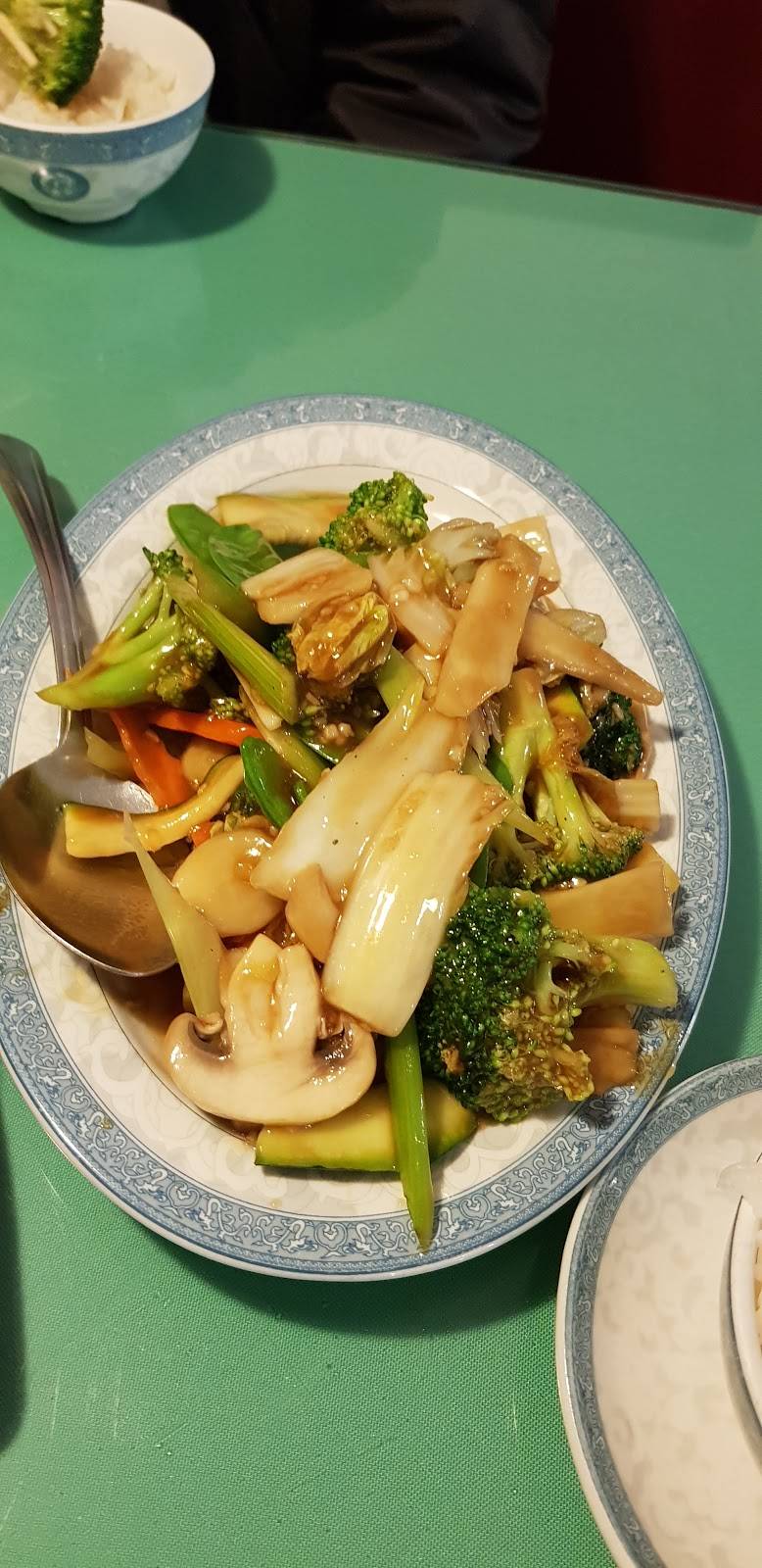 Jade Garden Chinese Restaurant & Lounge | restaurant | 3133 Broadway, Everett, WA 98201, USA | 4252521663 OR +1 425-252-1663