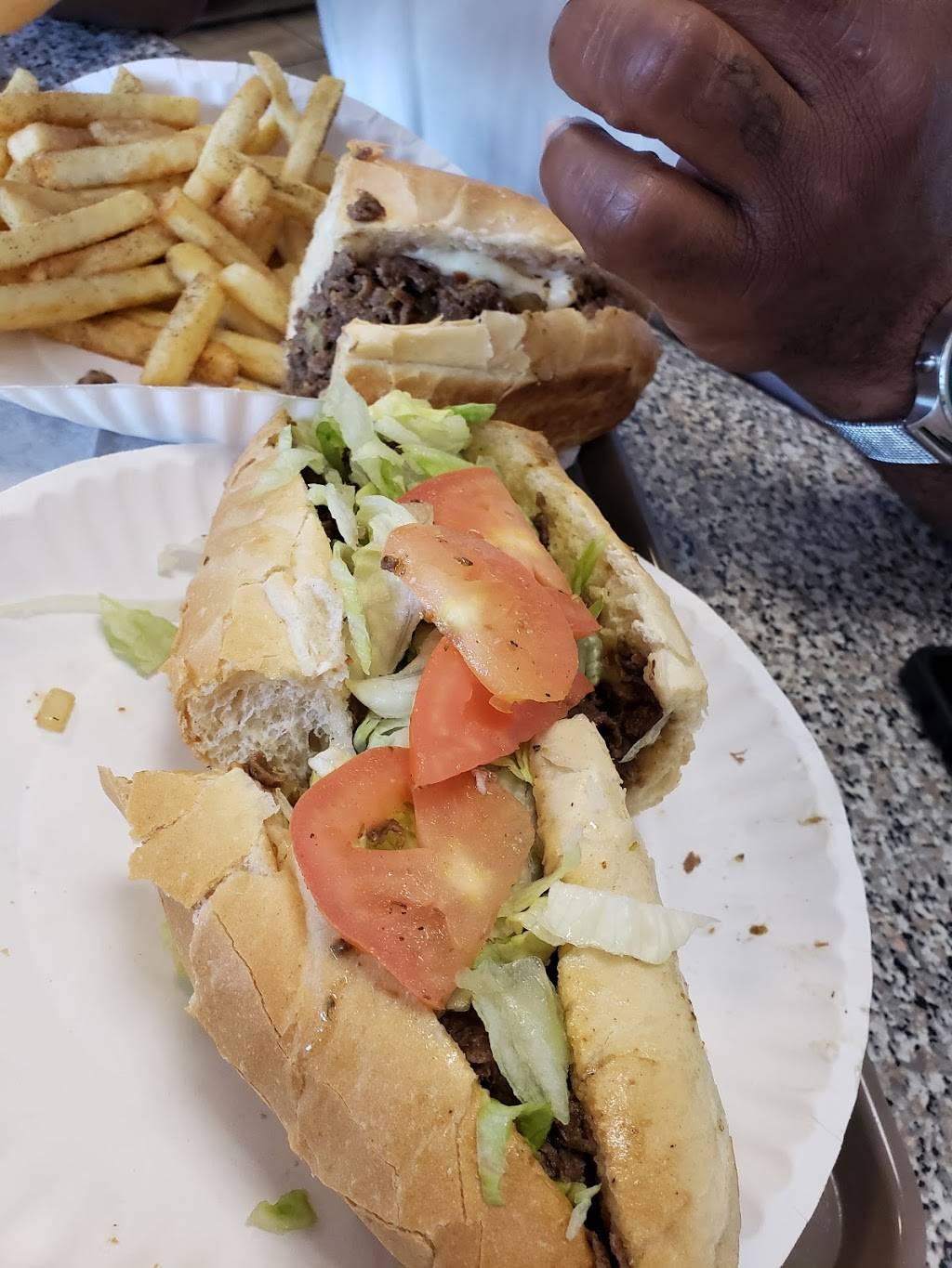 International Delights | restaurant | 740 9th St, Durham, NC 27705, USA | 9192862884 OR +1 919-286-2884