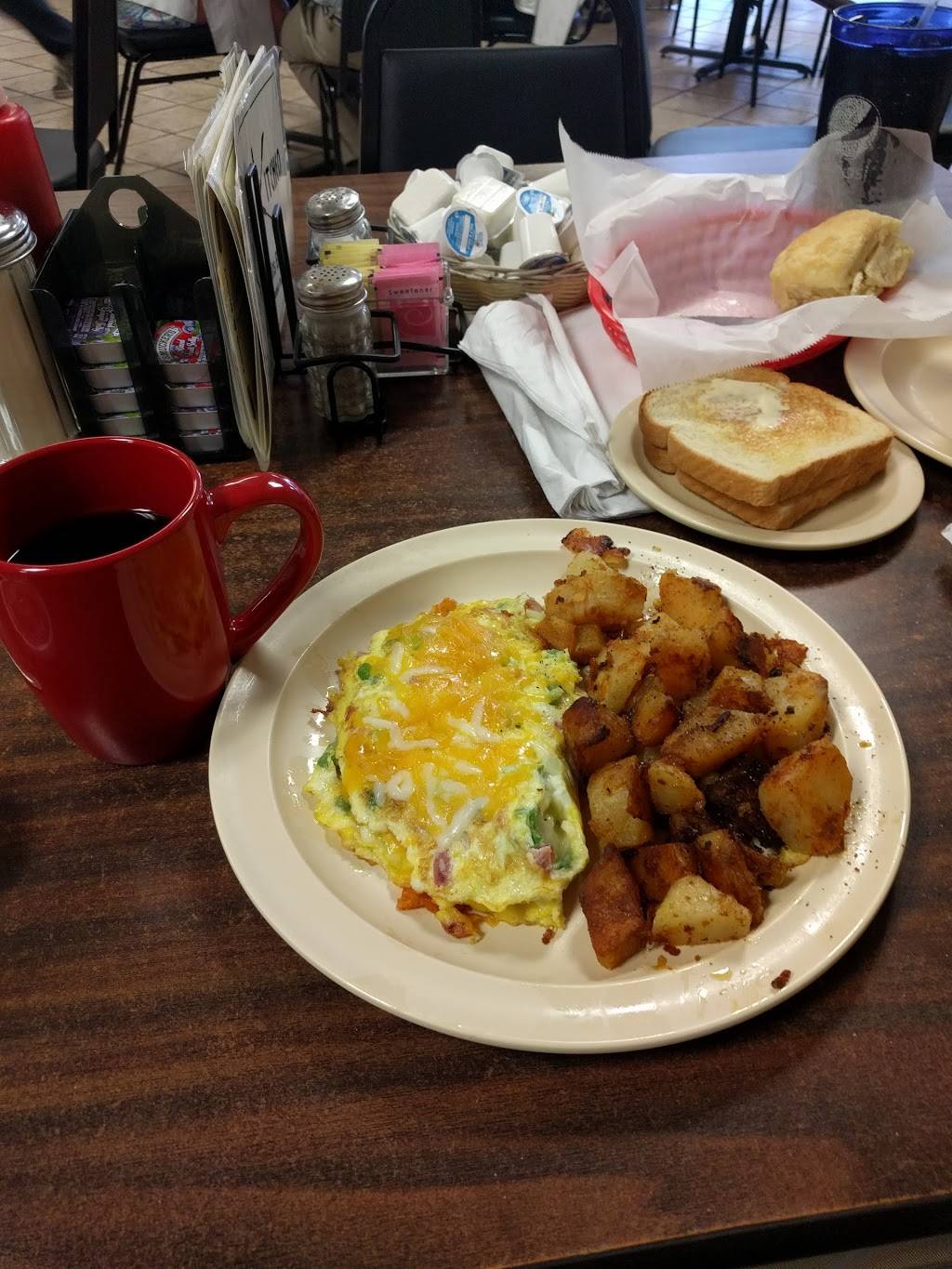 Kountry Kitchen | restaurant | 5380 US-70 I, Morehead City, NC 28557, USA | 2522400046 OR +1 252-240-0046