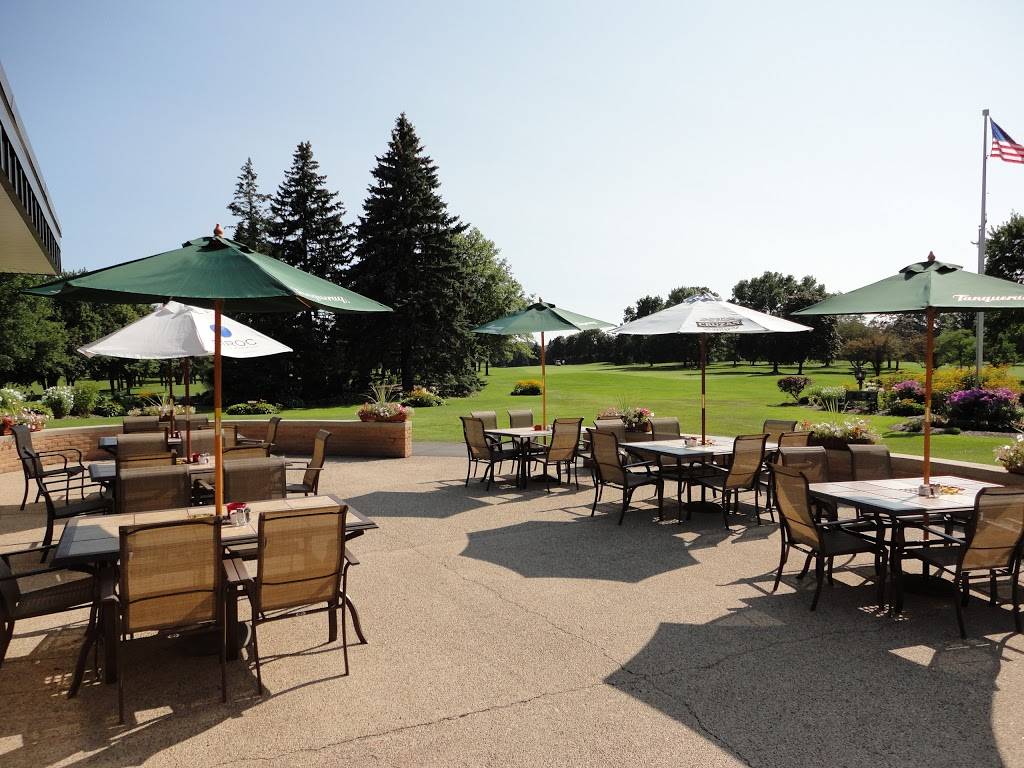 Meadowbrook Country Club | restaurant | 2149 N Green Bay Rd, Mt Pleasant, WI 53405, USA | 2628989900 OR +1 262-898-9900