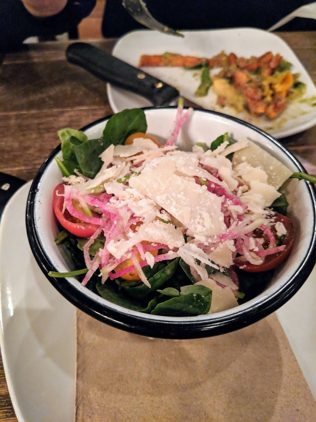 Bareburger | restaurant | 38 Danbury Rd, Ridgefield, CT 06877, USA | 2034382273 OR +1 203-438-2273