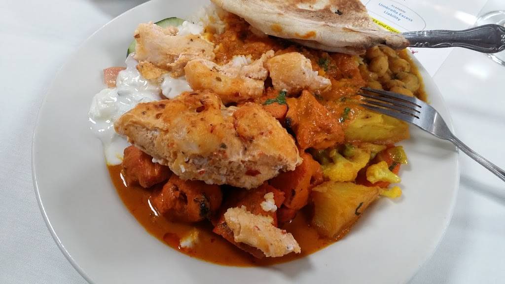 The Golden Peacock | restaurant | 24989 Santa Clara St, Hayward, CA 94544, USA | 5107322625 OR +1 510-732-2625