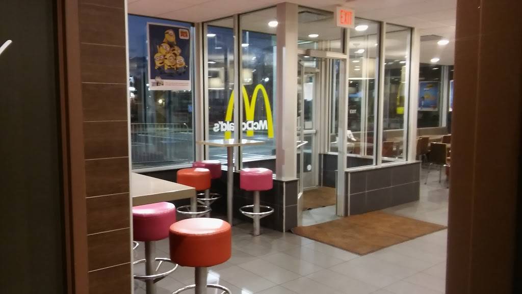 McDonalds | cafe | 319 Tuscarawas St E, Canton, OH 44705, USA | 3304547274 OR +1 330-454-7274