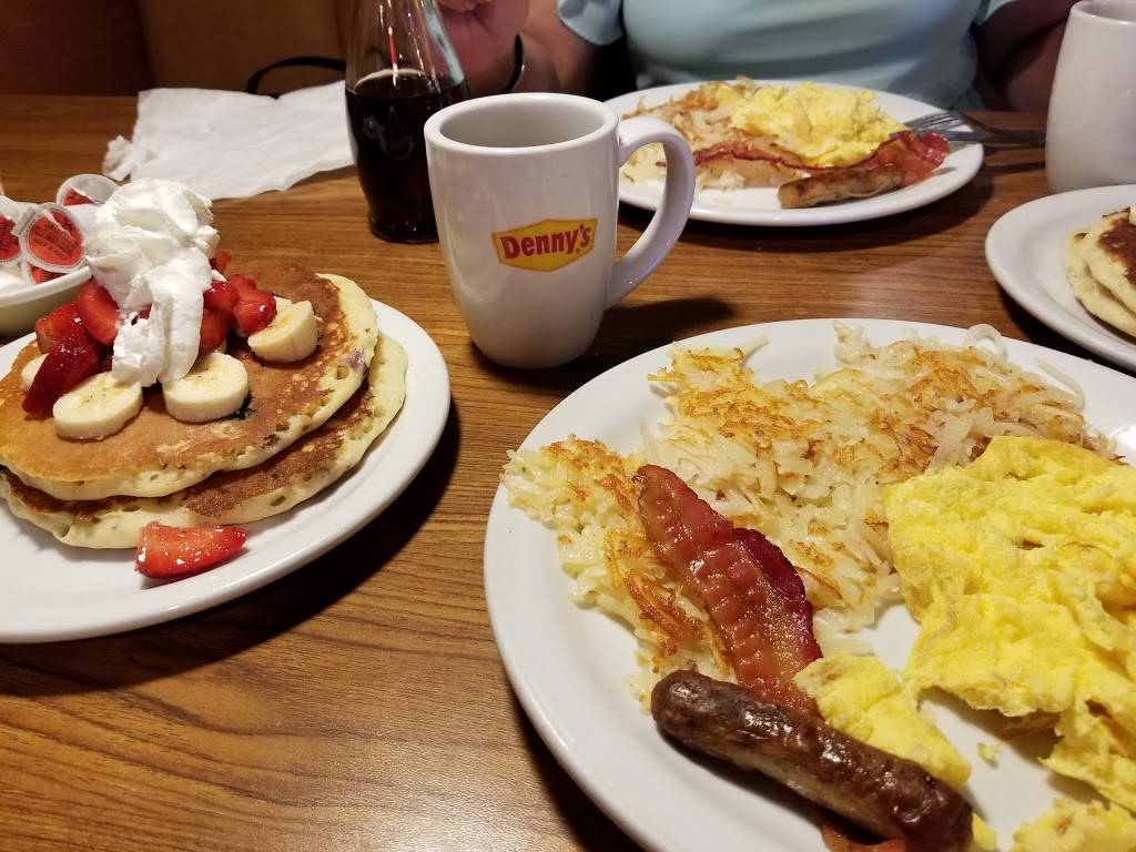 Dennys | restaurant | 4120 N 51st Ave, Phoenix, AZ 85031, USA | 6232474195 OR +1 623-247-4195