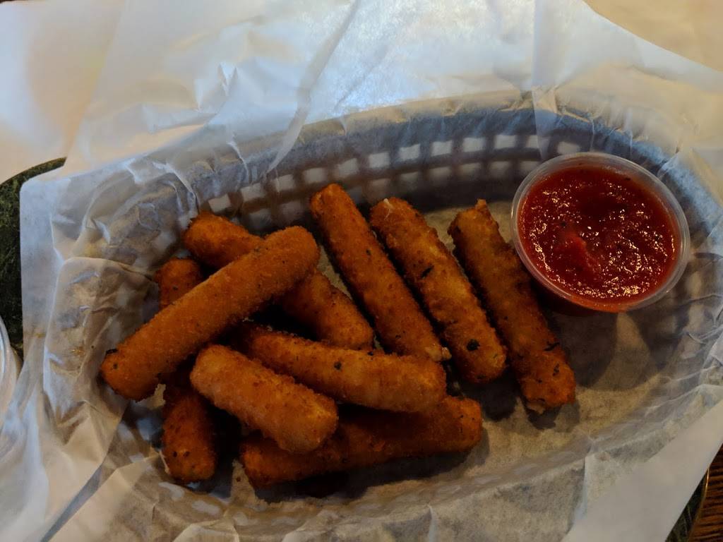 Bullys Sports Bar & Grill | restaurant | 9725 Pyramid Way #1001, Sparks, NV 89436, USA | 7754244800 OR +1 775-424-4800