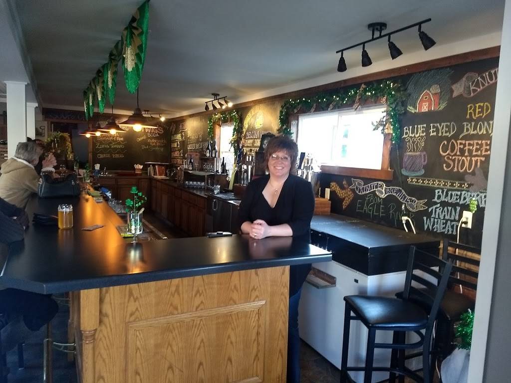 Mecan River Brewing Company | restaurant | 113 E Main St, Coloma, WI 54930, USA | 7152813506 OR +1 715-281-3506