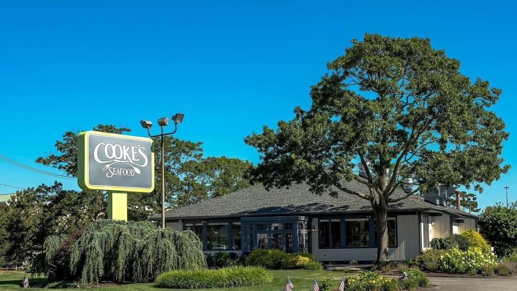 Cookes Seafood - Hyannis | restaurant | 1120 Iyannough Rd, Hyannis, MA 02601, USA | 5087750450 OR +1 508-775-0450