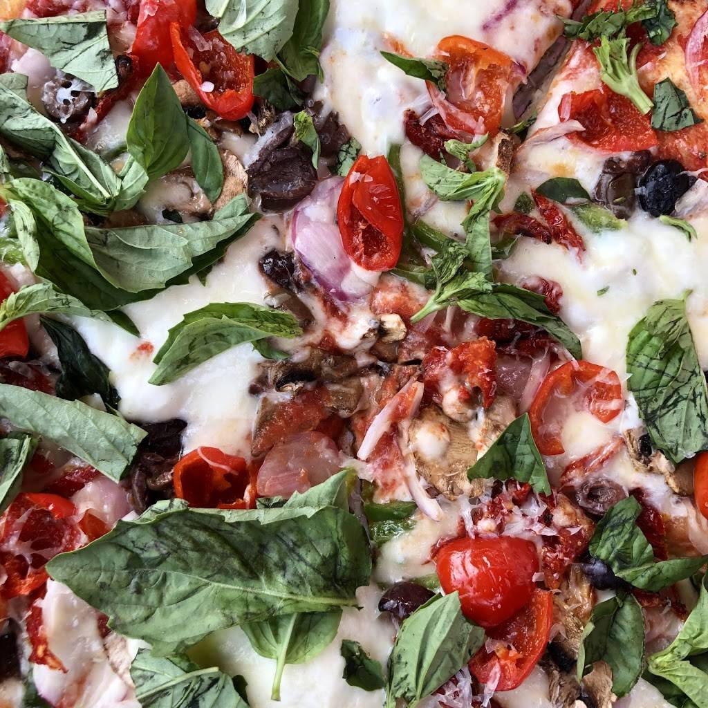 Pizzoco Pizza Parlor | restaurant | 501 N Loudoun St, Winchester, VA 22601, USA | 5403237517 OR +1 540-323-7517