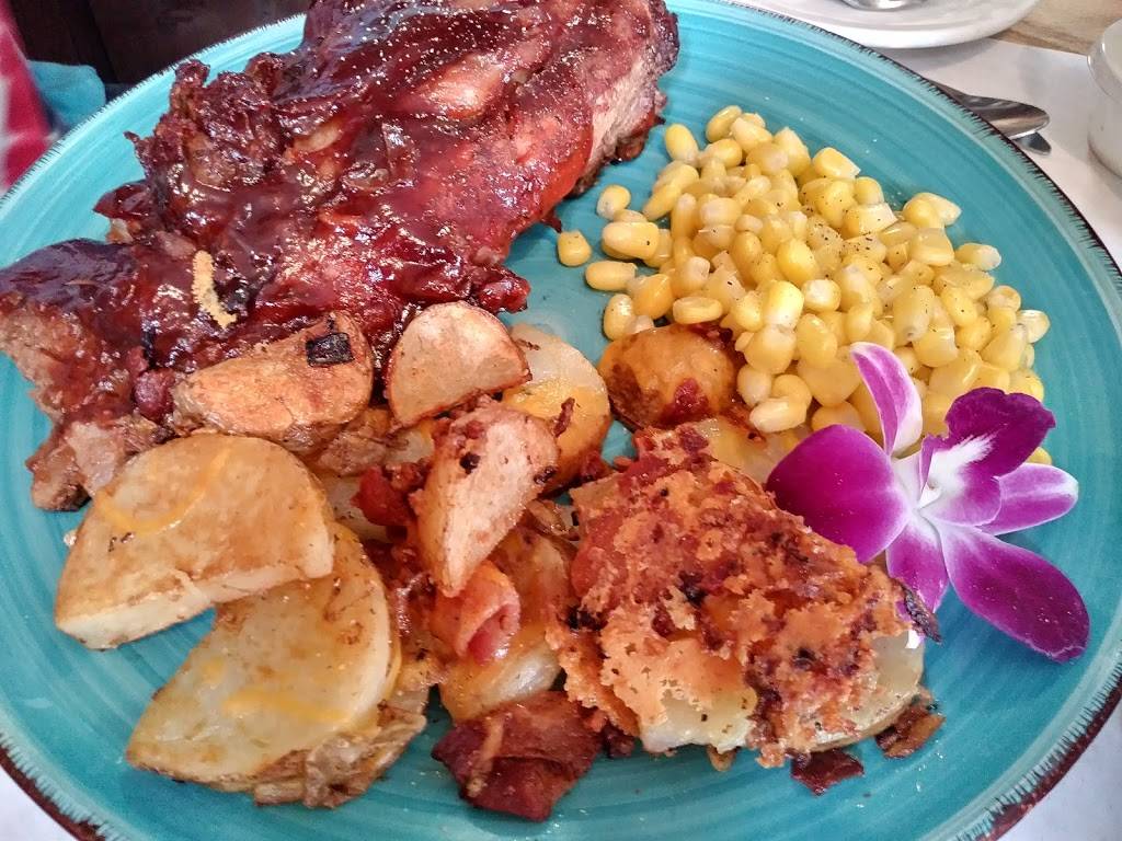 Ellies 12 Tables | restaurant | 611 Morenci Ave, Mio, MI 48647, USA | 9898266566 OR +1 989-826-6566