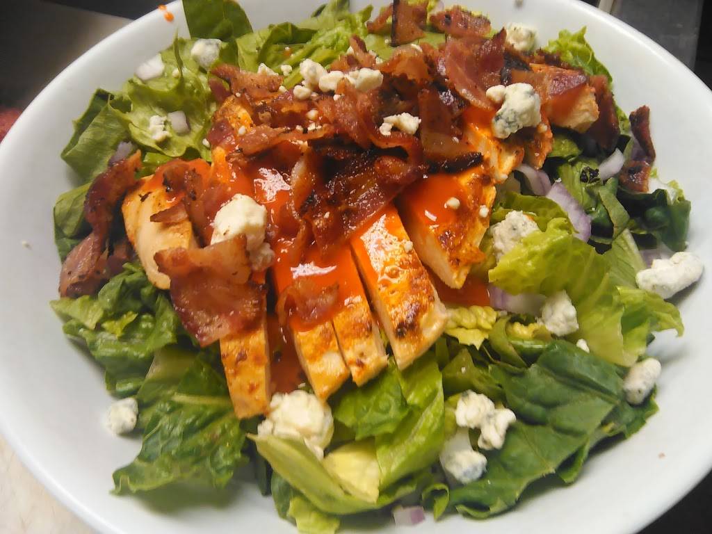 Devils Advocate Sports Grill | restaurant | 955 E University Dr, Tempe, AZ 85281, USA | 4809212585 OR +1 480-921-2585