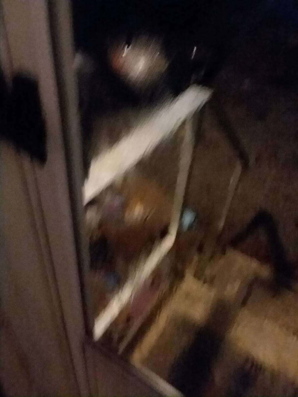 Subway Restaurants | restaurant | 2389 Lake Rd, Dyersburg, TN 38024, USA | 7312855025 OR +1 731-285-5025