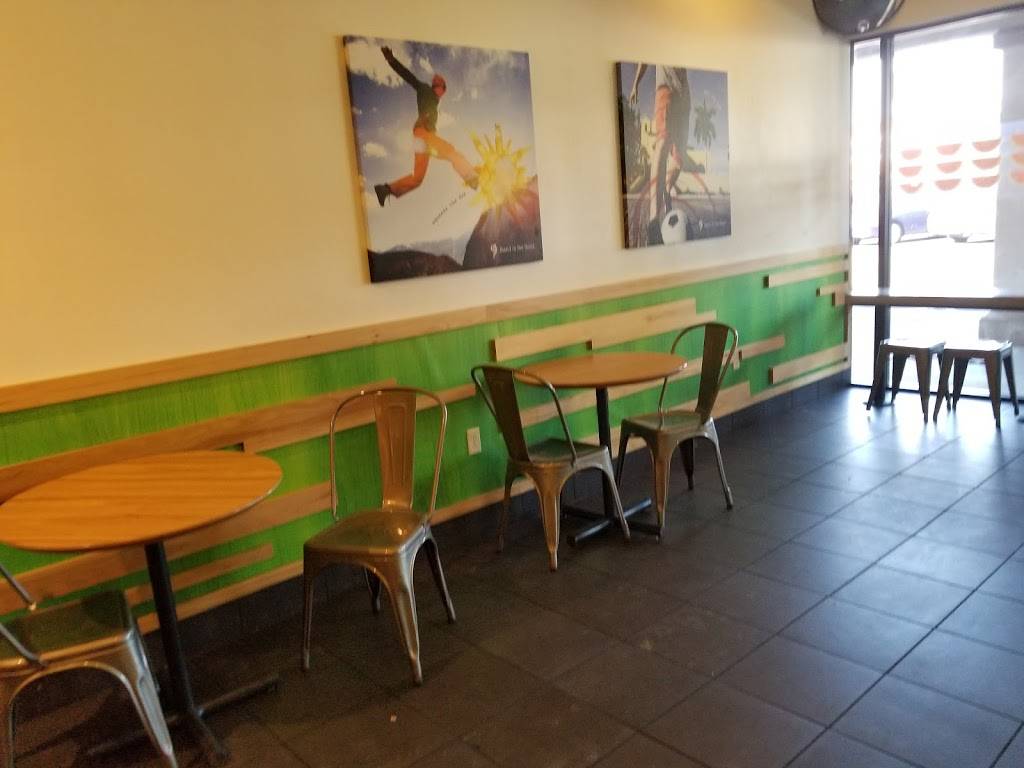 Jamba Juice San Pablo Towne Center | restaurant | 30-C San Pablo Towne Center, San Pablo, CA 94806, USA | 5102151741 OR +1 510-215-1741