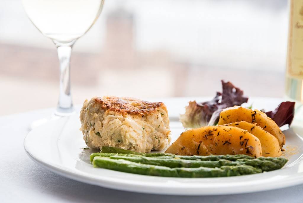 Carluccis Waterfront | restaurant | 876 Centerton Rd, Mt Laurel, NJ 08054, USA | 8562355737 OR +1 856-235-5737