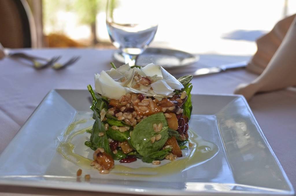 Rialto Restaurant | restaurant | 588 Westbury Ave, Carle Place, NY 11514, USA | 5169975283 OR +1 516-997-5283