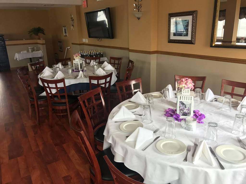 AcQua Restaurant | restaurant | 1944 Bayberry Ave, Merrick, NY 11566, USA | 5166234400 OR +1 516-623-4400