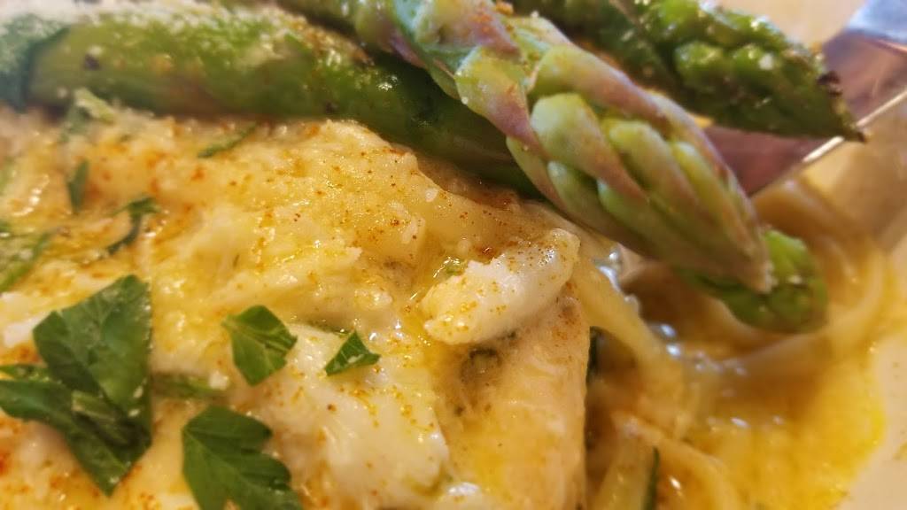 Vitos Coal Fired Pizza | restaurant | Coal Creek Plaza, 400 Terry Rich Blvd, St Clair, PA 17970, USA | 5704291888 OR +1 570-429-1888