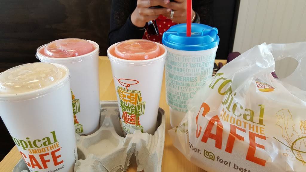 Tropical Smoothie Cafe | restaurant | 150 Fountain Pkwy N Suite B, St. Petersburg, FL 33716, USA | 7275731425 OR +1 727-573-1425