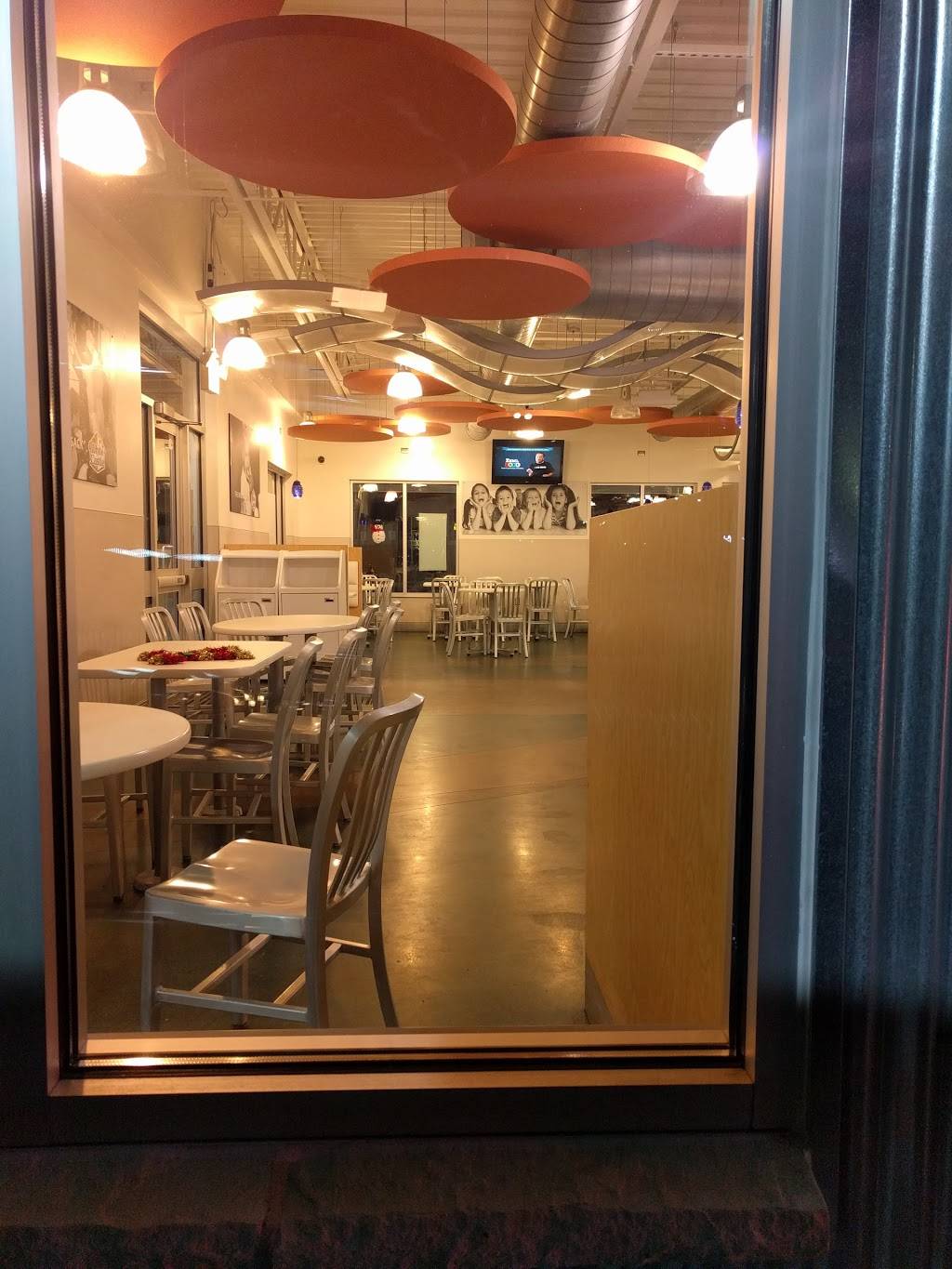 White Castle | restaurant | 3980 Hauck Rd, Sharonville, OH 45241, USA | 5137690939 OR +1 513-769-0939