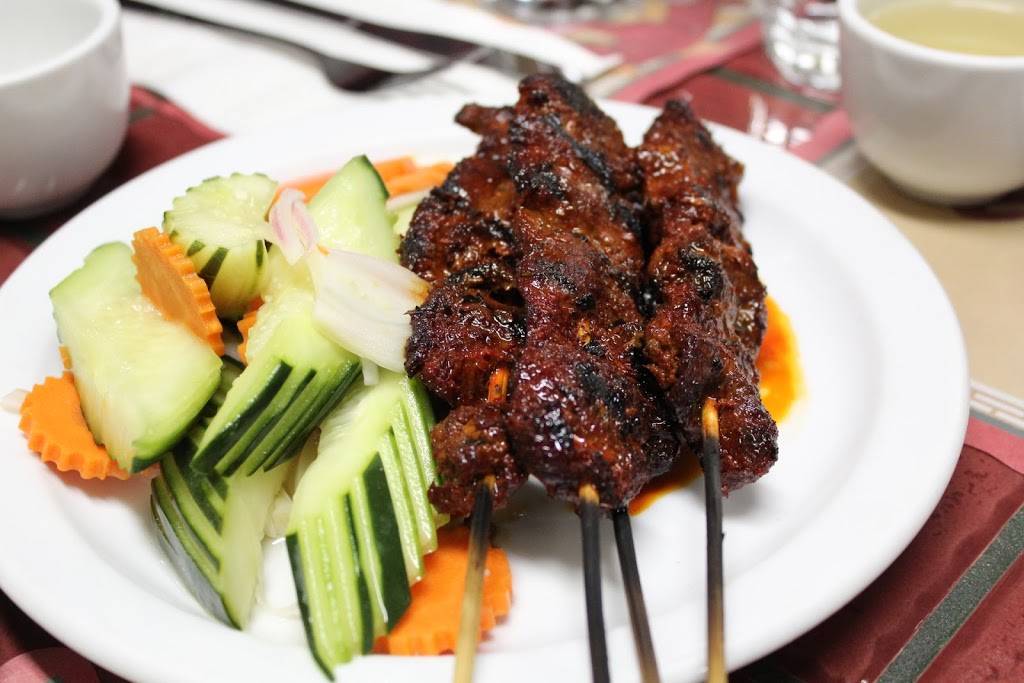 Pats Restaurant | restaurant | 455 Princess St, Kingston, ON K7L 1C2, Canada | 6133440450 OR +1 613-344-0450