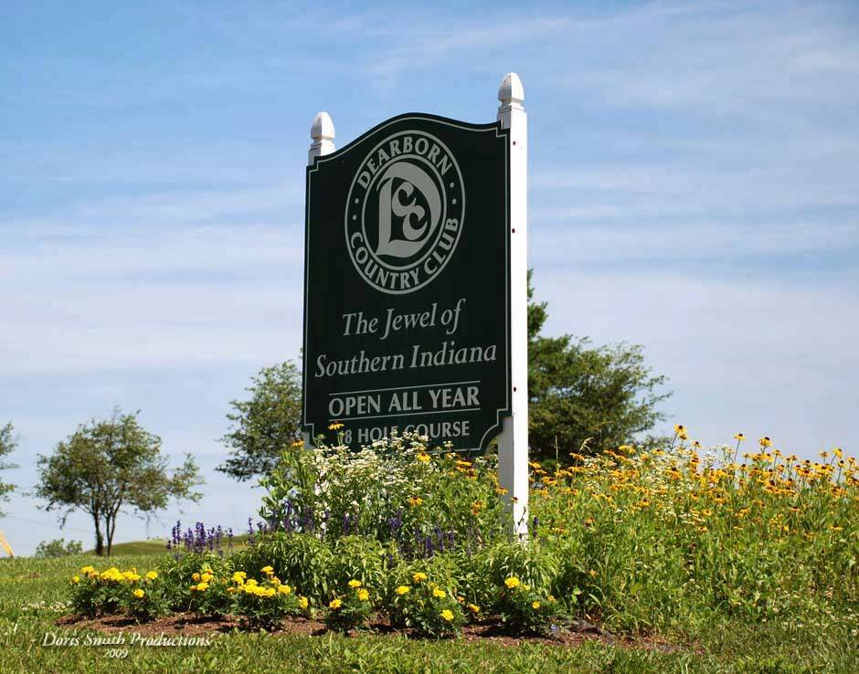 Dearborn Country Club | restaurant | 170 Country Club Rd, Aurora, IN 47001, USA | 8129261747 OR +1 812-926-1747