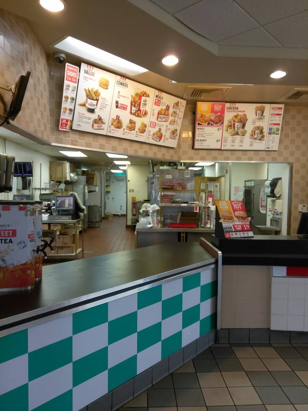 KFC | restaurant | 1030 Forrest Ave, Dover, DE 19904, USA | 3027301338 OR +1 302-730-1338
