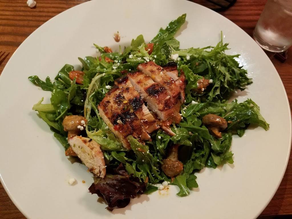 Bertuccis Italian Restaurant | restaurant | 860 Bethlehem Pike, North Wales, PA 19454, USA | 2674985538 OR +1 267-498-5538