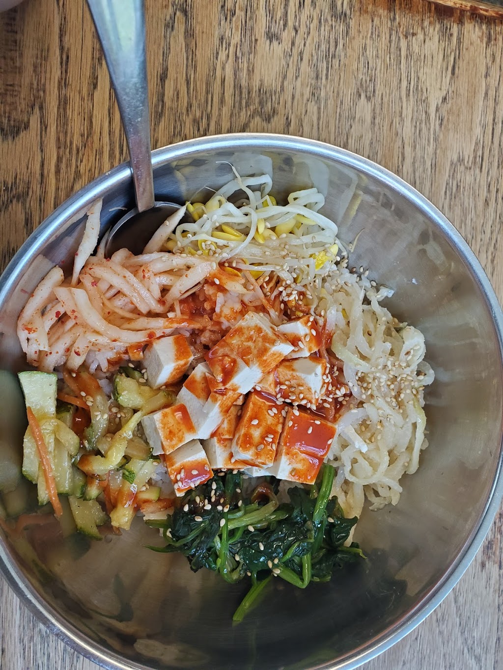 Kims Grocery & Carryout | restaurant | 23 Eric Nord Way, Oberlin, OH 44074, USA | 4407744962 OR +1 440-774-4962