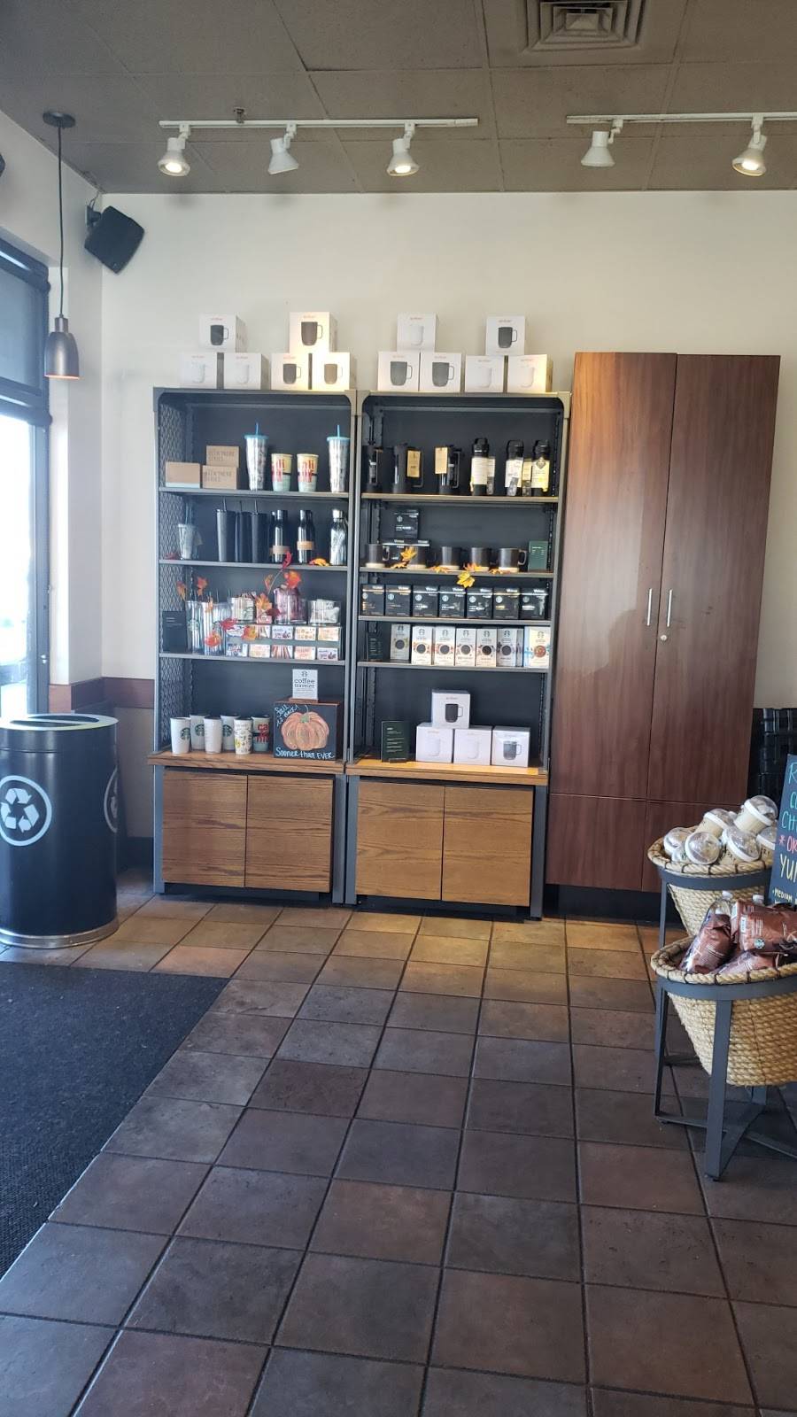Starbucks | cafe | 1502 N Vasco Rd, Livermore, CA 94551, USA | 9254491135 OR +1 925-449-1135