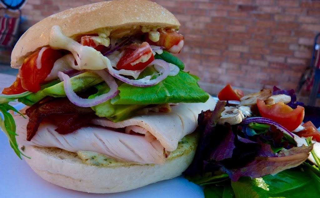 Fort Brewery and Pizza | restaurant | 1001 W Magnolia Ave, Fort Worth, TX 76104, USA | 8179238000 OR +1 817-923-8000