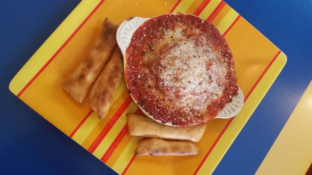 Papa Everetts Pizza | meal delivery | 910 US-18 E, Clear Lake, IA 50428, USA | 6413574040 OR +1 641-357-4040