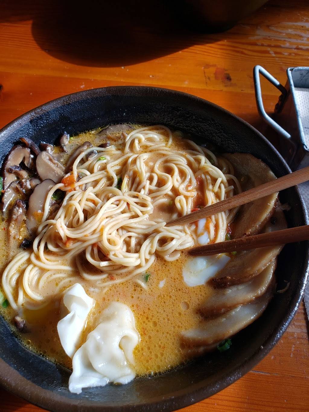 Furious Spoon Pilsen | restaurant | 1316 W 18th St, Chicago, IL 60608, USA | 3126248461 OR +1 312-624-8461