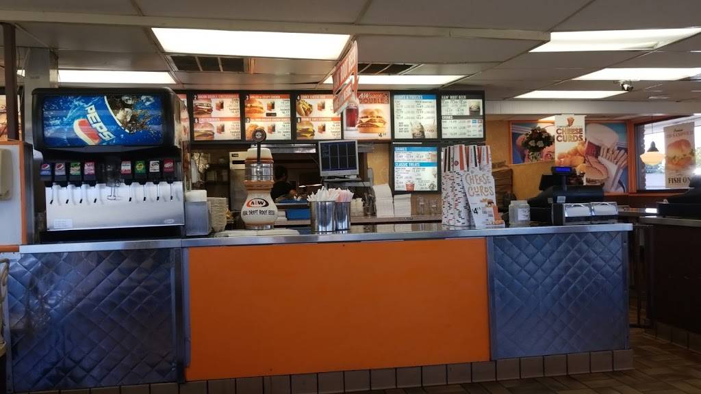 A&W Restaurant | restaurant | 1930 Mentone Blvd, Mentone, CA 92359, USA | 9097941428 OR +1 909-794-1428