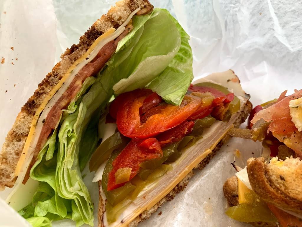 Frankys Deli Warehouse | restaurant | 2596 W 84th St, Hialeah, FL 33016, USA | 3058275366 OR +1 305-827-5366