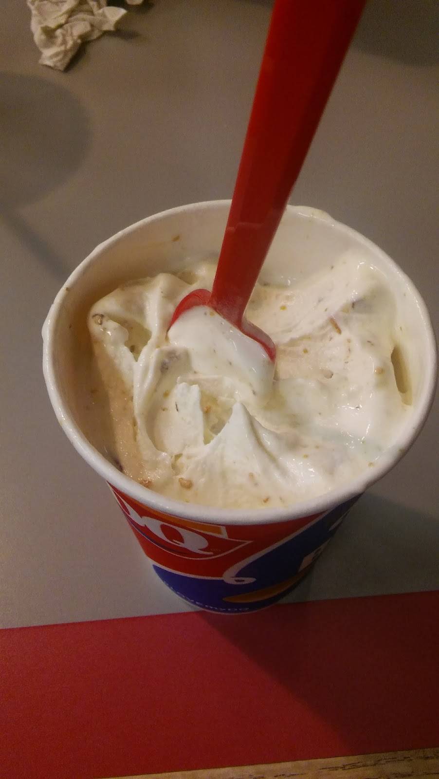 Dairy Queen | restaurant | 1101 Commerce St, Wellsburg, WV 26070, USA | 3047373682 OR +1 304-737-3682