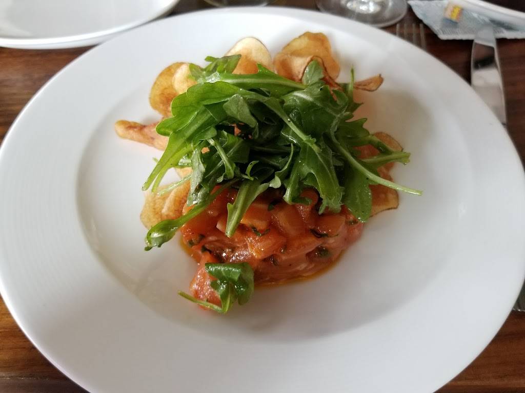 Harvest | restaurant | 372 Greenwich Ave, Greenwich, CT 06830, USA | 2038694080 OR +1 203-869-4080