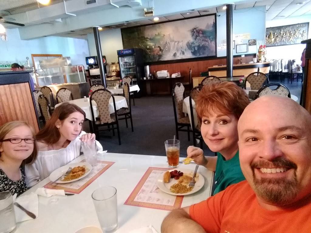 Happy Garden | restaurant | 130 E Main St, Orange, VA 22960, USA | 5406721044 OR +1 540-672-1044