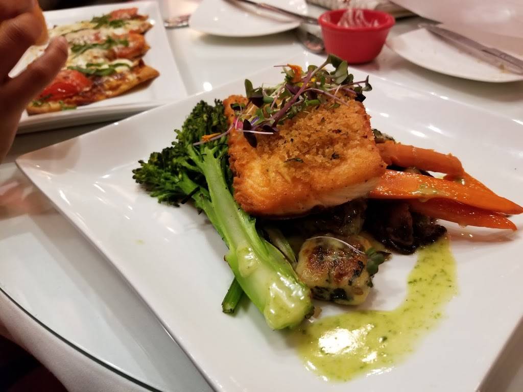 Quarter Bistro | restaurant | 6904 Wooster Pike, Cincinnati, OH 45227, USA | 5132715400 OR +1 513-271-5400