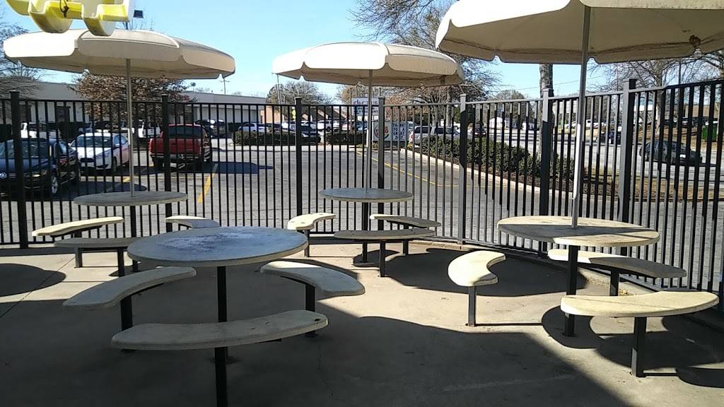 Burger King | restaurant | 1109 W Faris Rd, Greenville, SC 29605, USA | 8642698601 OR +1 864-269-8601