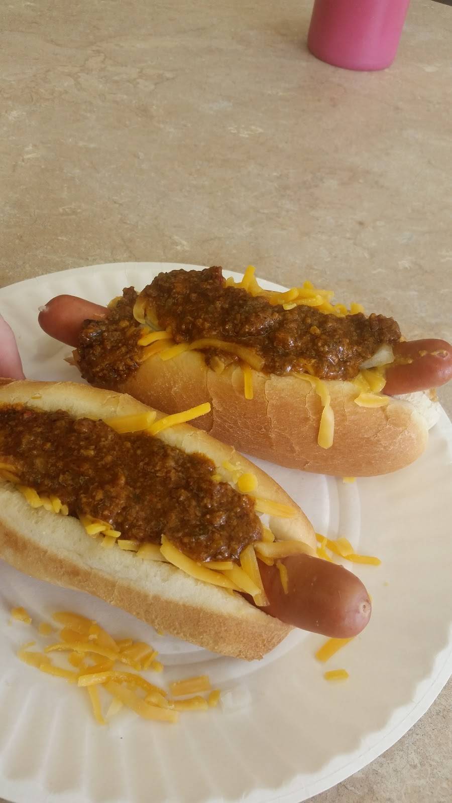 Daves Hot Dogs | restaurant | 323 S Pine Ave, South Amboy, NJ 08879, USA | 7323169600 OR +1 732-316-9600