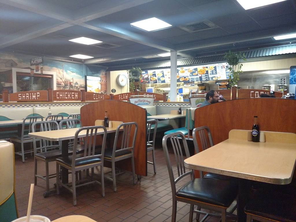 Long John Silvers | restaurant | 2227 SW Military Dr, San Antonio, TX 78224, USA | 2109229898 OR +1 210-922-9898