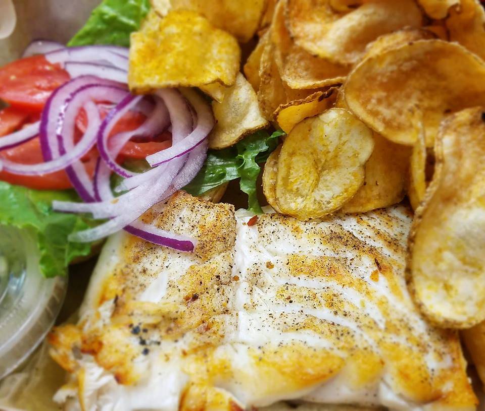 Swain Seafood Shack | restaurant | 5119 E Oak Island Dr, Oak Island, NC 28465, USA | 9104485056 OR +1 910-448-5056