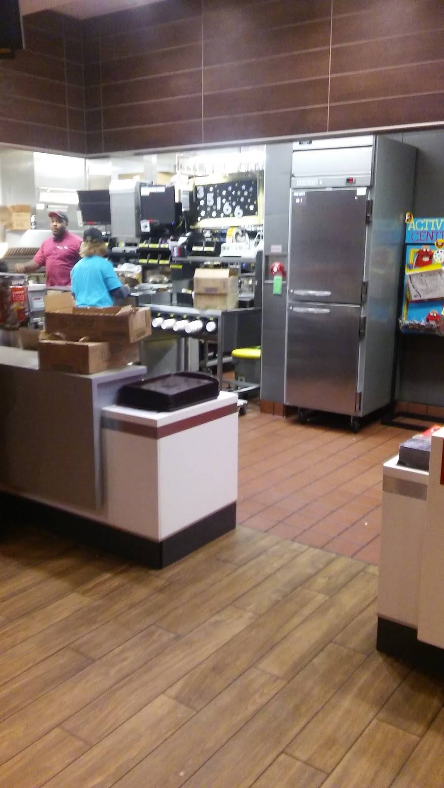 McDonalds | cafe | 2681 Frayser Blvd, Memphis, TN 38127, USA | 9015297261 OR +1 901-529-7261
