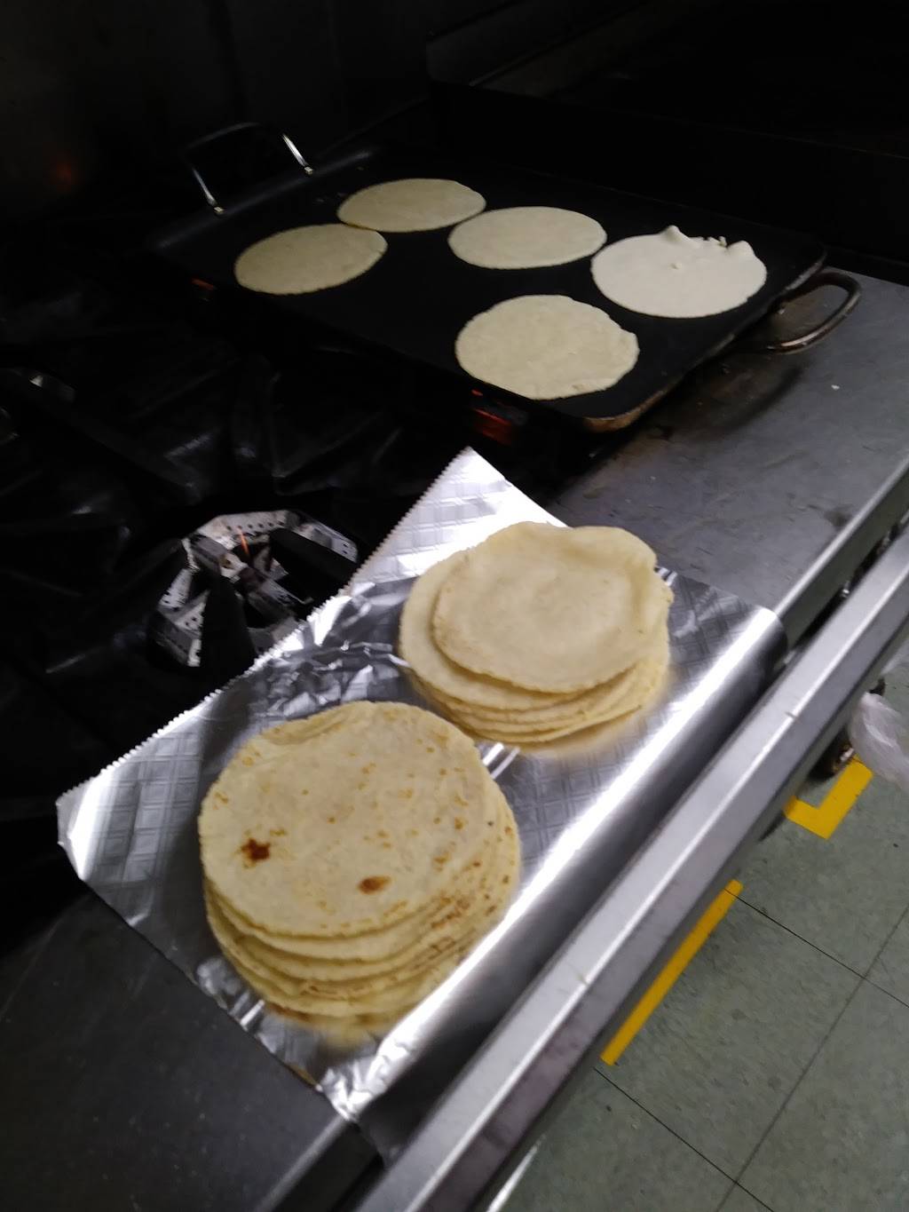 Restaurante Los Angeles | restaurant | 2213 S Military Hwy, Chesapeake, VA 23320, USA | 7572333318 OR +1 757-233-3318