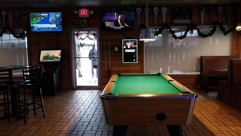 Legends Pinhook | restaurant | 3439 W Pinhook Rd, Lafayette, LA 70508, USA | 3374563861 OR +1 337-456-3861