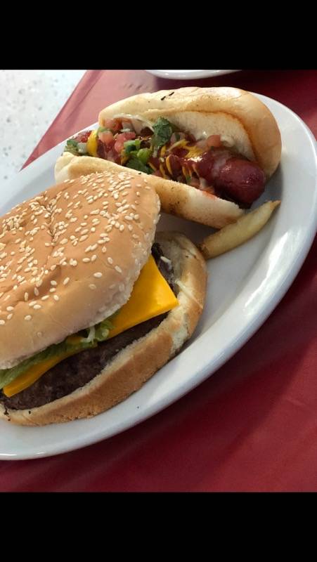 Pizza Planet | restaurant | 6022 Columbia Ave, Hammond, IN 46320, USA | 2198520244 OR +1 219-852-0244