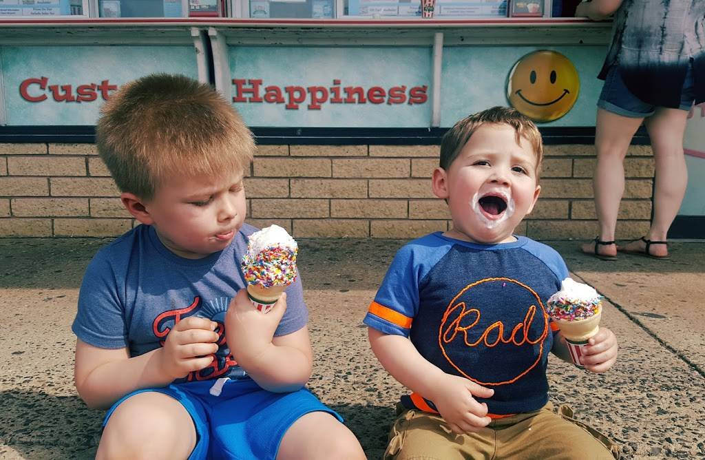 Ritas Italian Ice & Frozen Custard | restaurant | 1709 Grant Ave, Philadelphia, PA 19115, USA | 2156739490 OR +1 215-673-9490