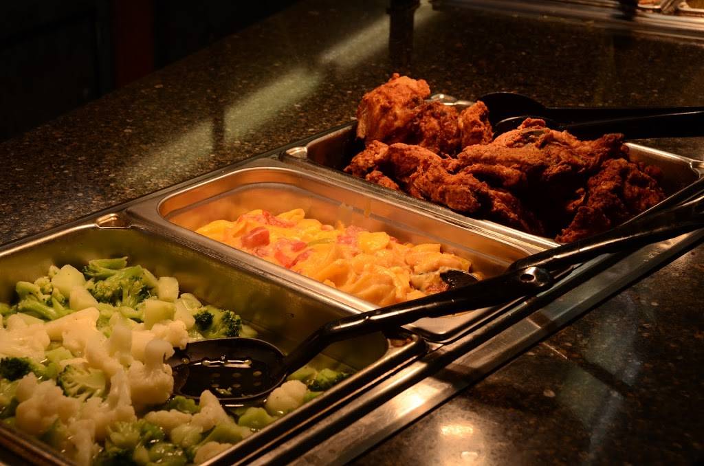 Maverick Steaks & Spirits | night club | 201 Ohren Dr, Litchfield, IL 62056, USA | 2173245614 OR +1 217-324-5614