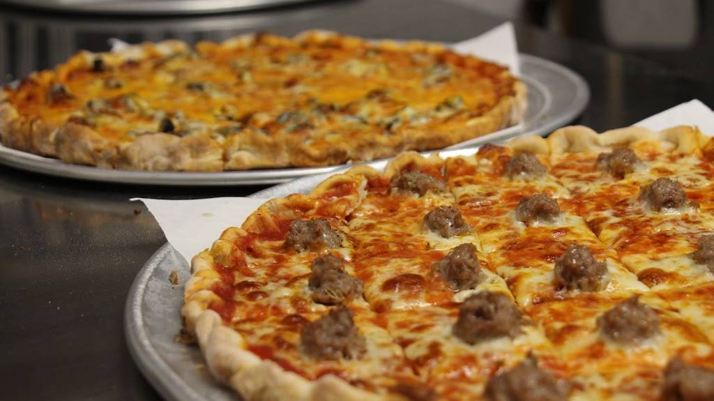 Sammys Pizza & Restaurant | meal delivery | 103 W 1st St, Duluth, MN 55802, USA | 2187278551 OR +1 218-727-8551